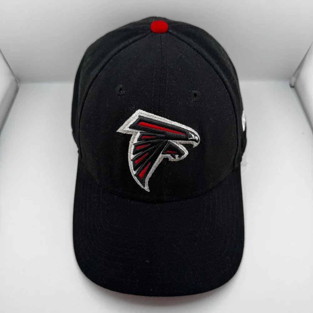New Era Atlanta Falcons Hat Mens OSFA Black NFL 9FORTY Adjustable Good Logo Cap